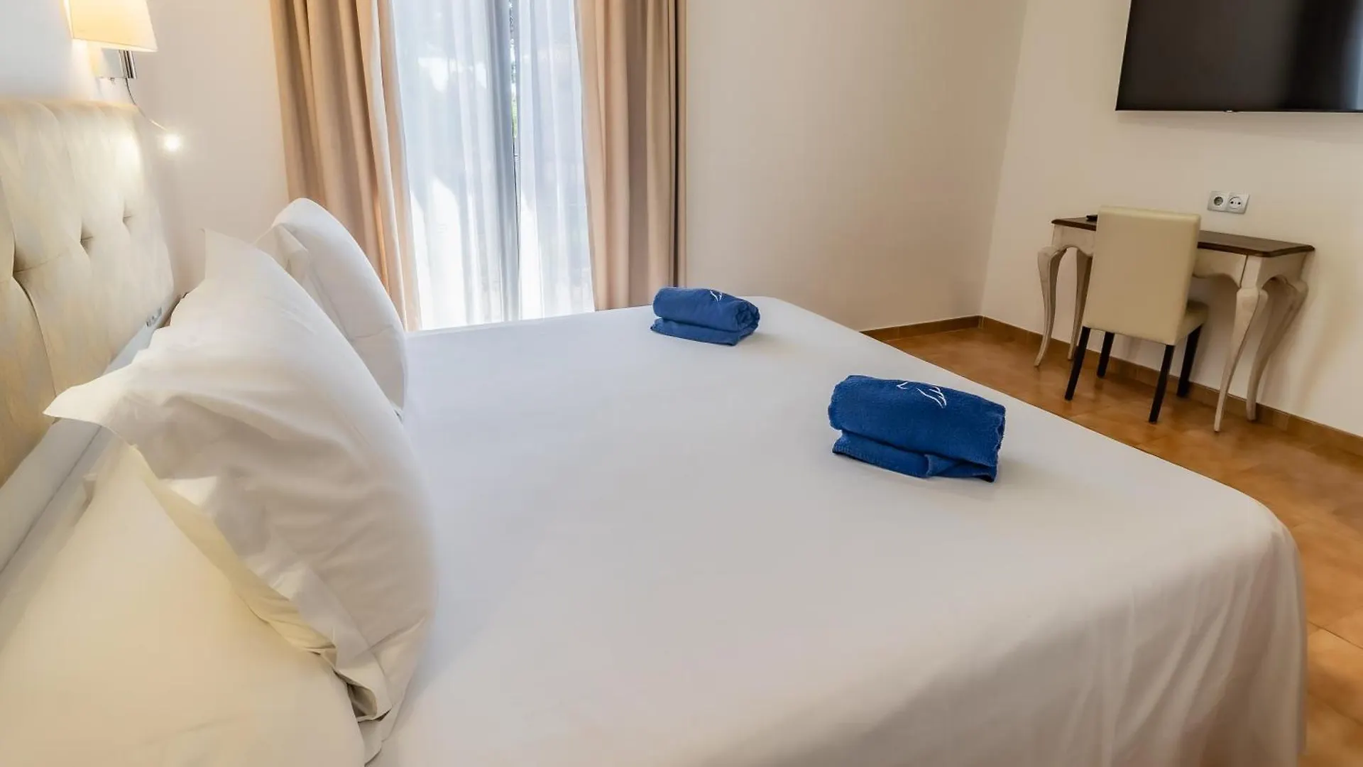Paloma Blanca Boutique Hotel (Adults Only) Marbella 3*,  Spain